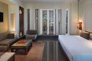 Deluxe Club Room at the Chedi